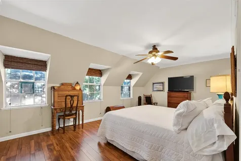 5204 Arboles Drive B Houston TX 77035