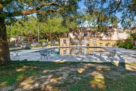 5204 Arboles Drive B Houston TX 77035