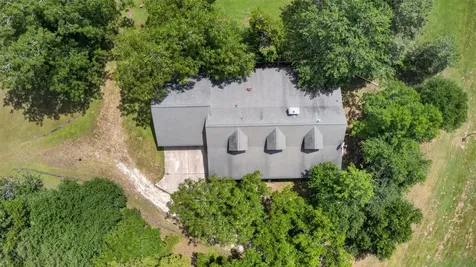 550 N Commerce Street Lovelady TX 75851