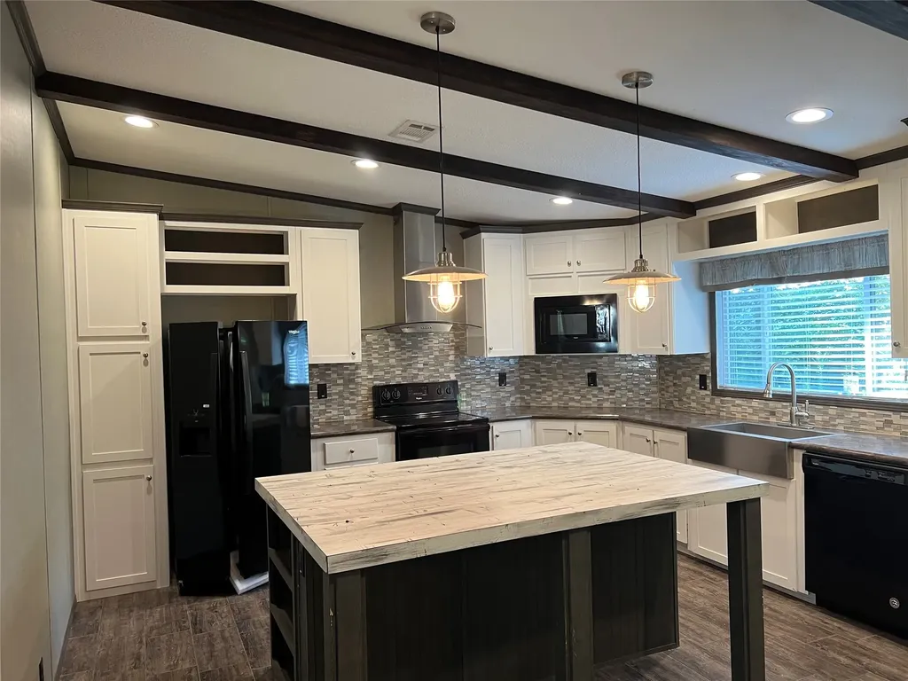 20615 Lazy Creek Drive New Caney TX 77357