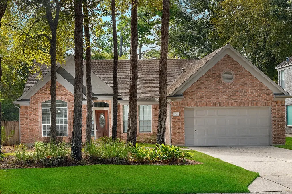 174 S Winterport Circle The Woodlands TX 77382