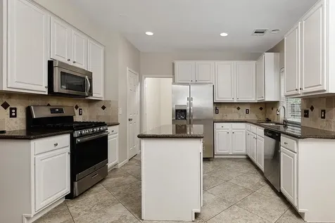 174 S Winterport Circle The Woodlands TX 77382
