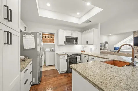 308 Litchfield Lane Houston TX 77024