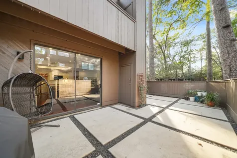 308 Litchfield Lane Houston TX 77024