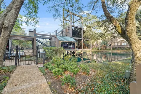 308 Litchfield Lane Houston TX 77024