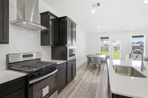 2919 Crown Gate Drive Houston TX 77047