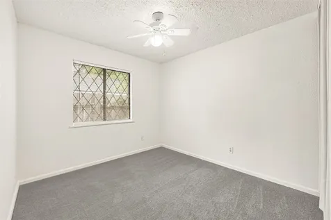 622 N 13th Street La Porte TX 77571