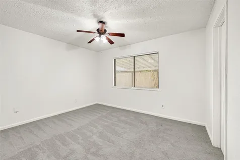622 N 13th Street La Porte TX 77571