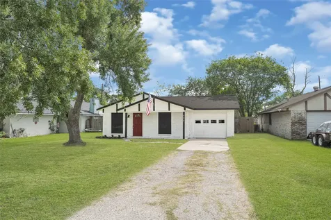 622 N 13th Street La Porte TX 77571