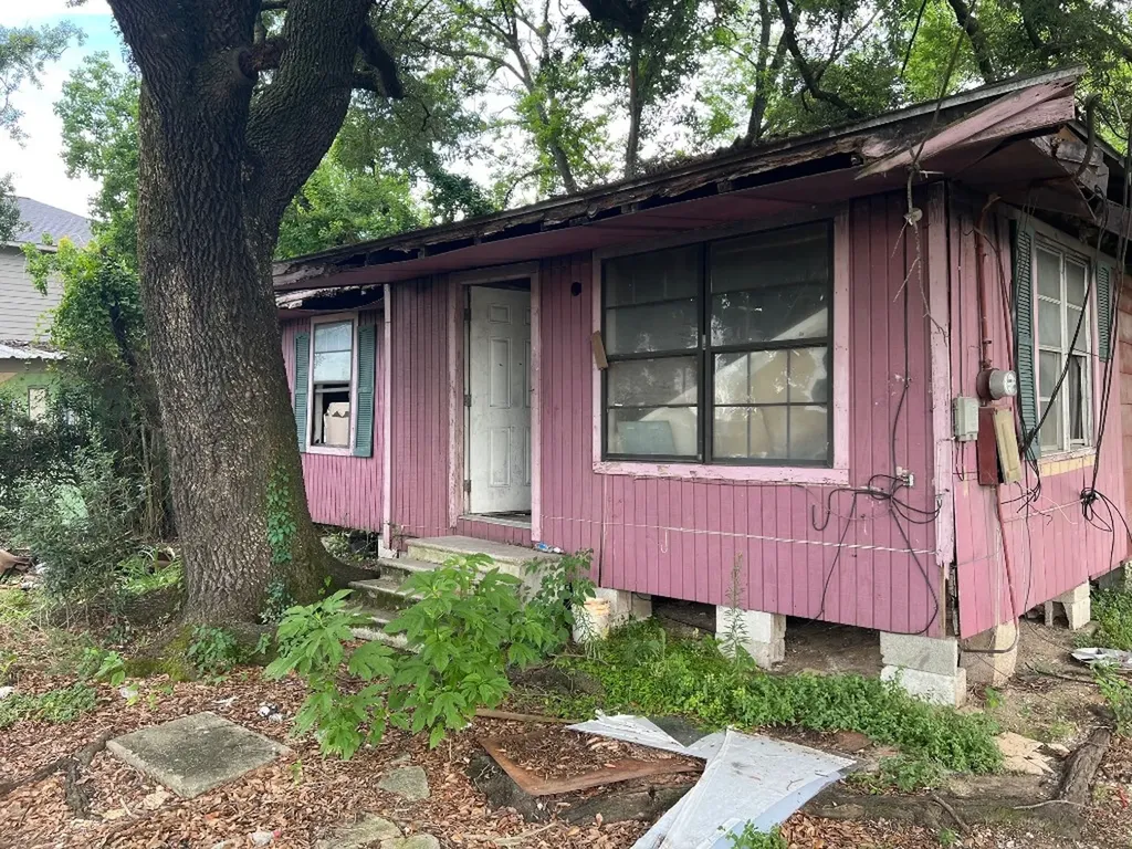 4814 Firnat Street Houston TX 77016