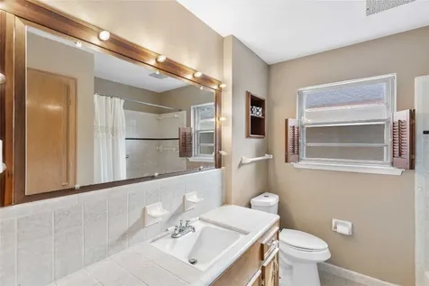 2704 Sweetgum Street Street Pasadena TX 77502