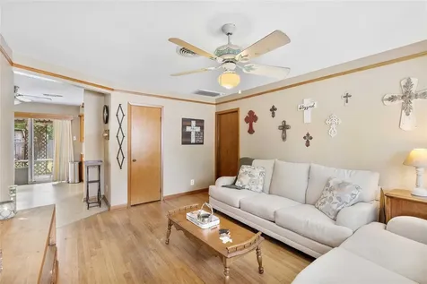 2704 Sweetgum Street Street Pasadena TX 77502