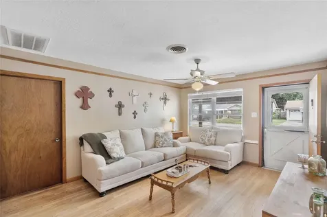 2704 Sweetgum Street Street Pasadena TX 77502