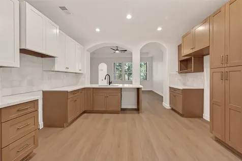 34 Wood Drake Place Tomball TX 77375