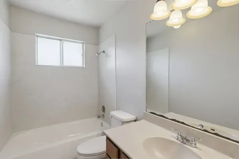 2315 Hampton Road League City TX 77573