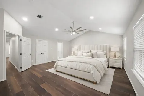 4023 Breakwood Drive Houston TX 77025