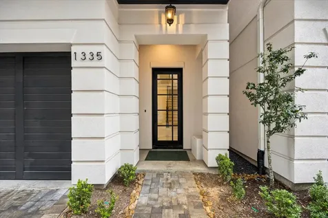 1335 Peden Street Houston TX 77006