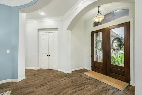 110 Spanish Oak Circle Lake Jackson TX 77566
