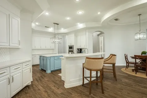 110 Spanish Oak Circle Lake Jackson TX 77566
