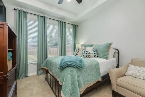 110 Spanish Oak Circle Lake Jackson TX 77566