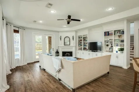 110 Spanish Oak Circle Lake Jackson TX 77566