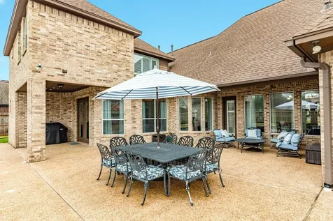 110 Spanish Oak Circle Lake Jackson TX 77566