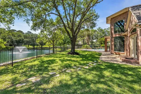 15935 Lake Loop Drive Cypress TX 77433