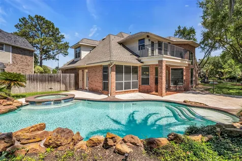 15935 Lake Loop Drive Cypress TX 77433