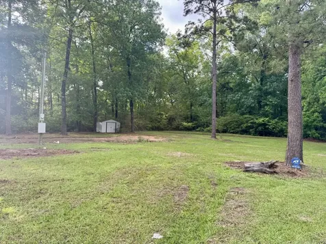 505 Ivanhoe Drive W Woodville TX 75979
