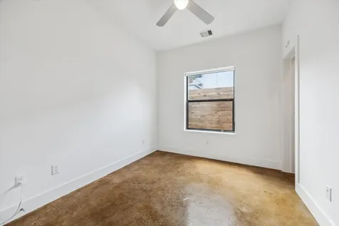 1107 Bonner Street Houston TX 77007