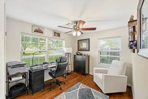 1803 Woodcrest Drive Houston TX 77018