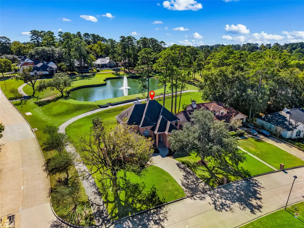 100 April Waters Drive N Montgomery TX 77356