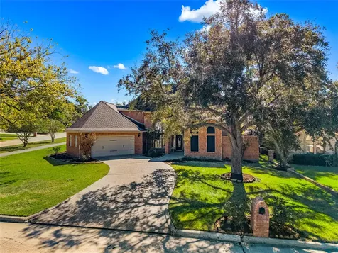 100 April Waters Drive N Montgomery TX 77356