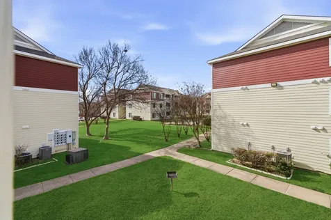 517 Southwest Parkway 204 College Station TX 77840