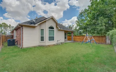 17603 Memorial Falls Tomball TX 77375