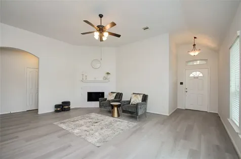 17603 Memorial Falls Tomball TX 77375