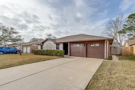 16210 Tibet Road Friendswood TX 77546