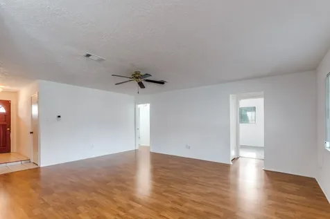 16210 Tibet Road Friendswood TX 77546
