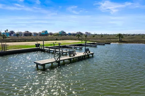 23007 Miramar Galveston TX 77554
