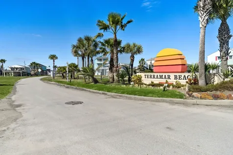 23007 Miramar Galveston TX 77554