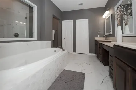 27511 Caldwell Sky Lane Fulshear TX 77441