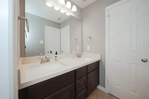 27511 Caldwell Sky Lane Fulshear TX 77441