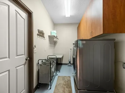530 Chisolm Trail Wallis TX 77485