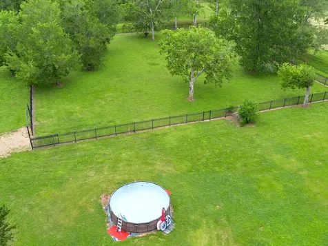 530 Chisolm Trail Wallis TX 77485