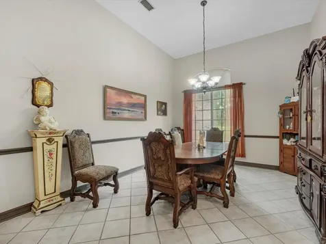 530 Chisolm Trail Wallis TX 77485