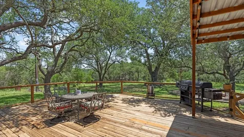 689 Abels Way Canyon Lake TX 78133