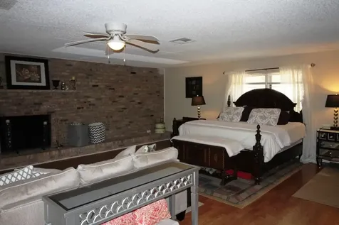 7333 Cayton Street Houston TX 77061