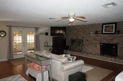 7333 Cayton Street Houston TX 77061