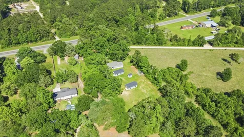 124 Old Highway 146 Livingston TX 77351
