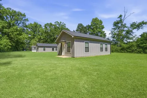 124 Old Highway 146 Livingston TX 77351